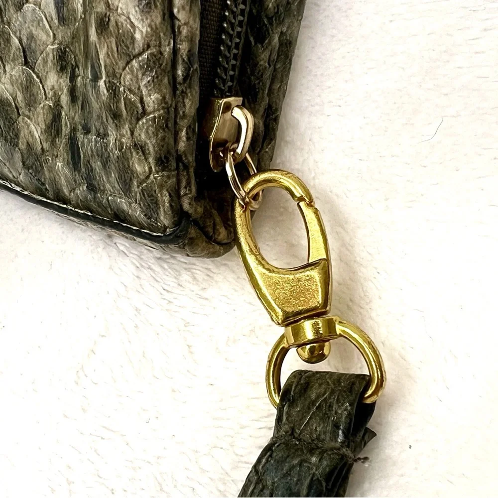 Nicole Miller Wristlet Faux Snakeskin Clutch Zippered Wallet Gold Black Brown